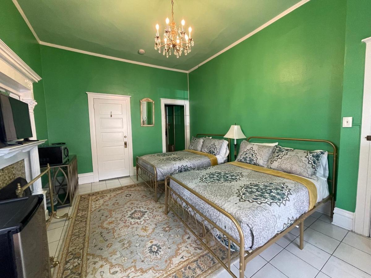 The Holiday Chalet Victorian Денвер Екстер'єр фото